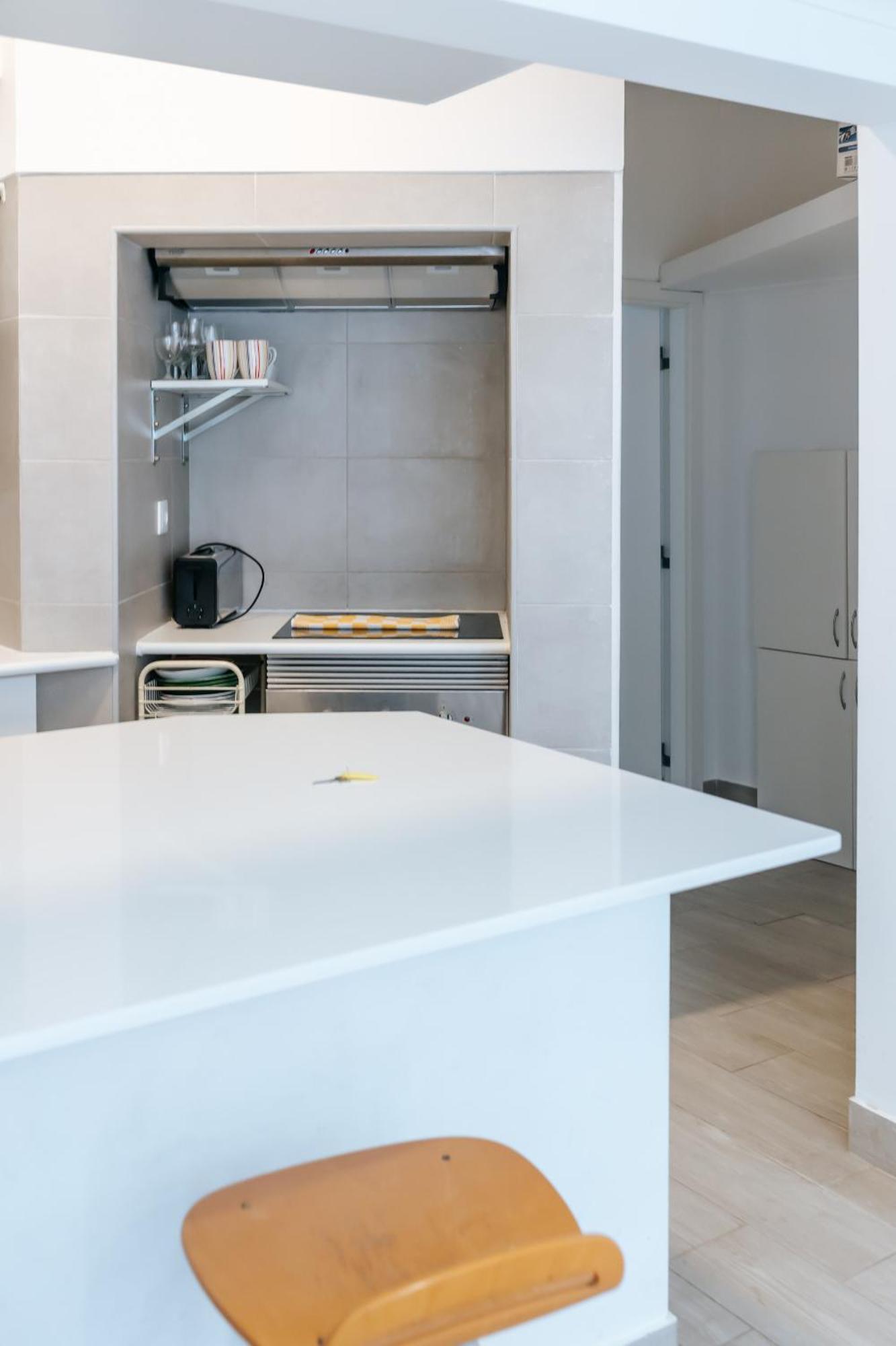 - Arroios Apartment